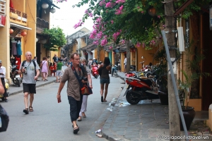 Vietnam reduces visa fees from November 2015