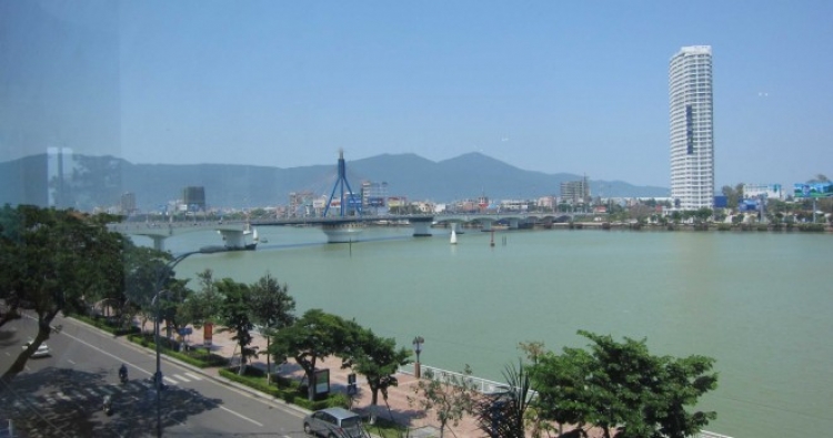 Da Nang ranks first among 10 destinations on the rise for 2015