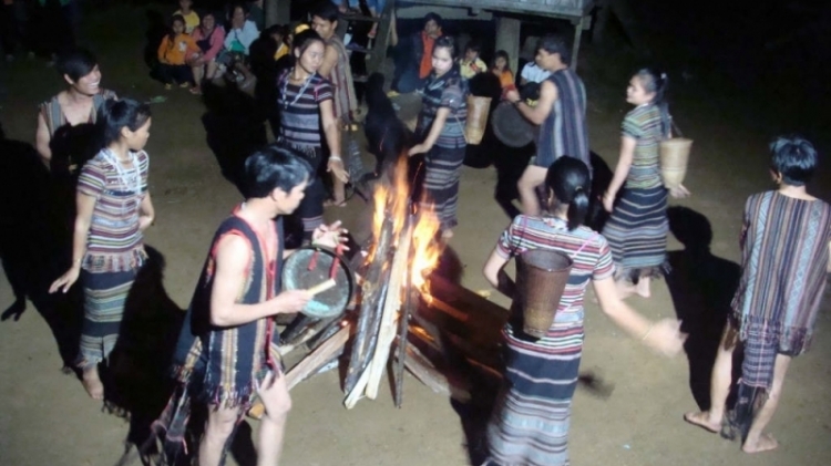 Quang Ngai preserves gong culture space in H&#039;re ethnic minorities