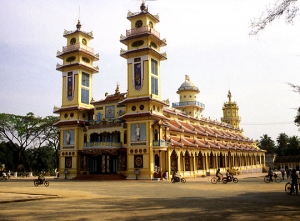 Cao Dai Temple