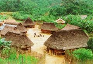 The Co Tu ethnic group with the unique festival costume