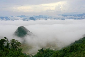 Lung Van - The valley of clouds