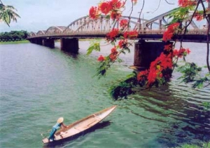 Perfume River ( Sông Hương River)