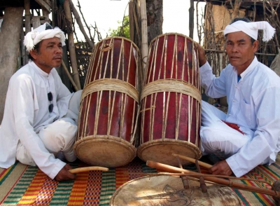 The echo of the Baranung drum