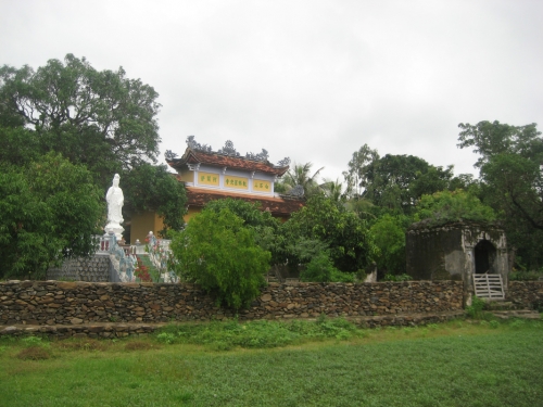 Da Trang Pagoda in Phu Yen- A Historical Relic of The Nation