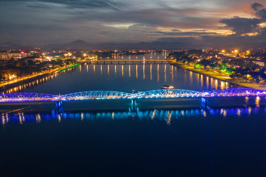 Truong Tien Bridge
